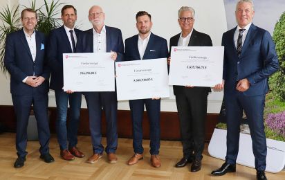 Niedersächsischer Umweltminister Olaf Lies überreicht Clean Logistics SE Förderbescheid über rund 7,6 Mio. Euro für geplantes Entwicklungsprojekt