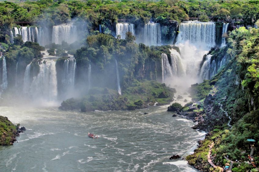 Brasilianische Wirtschaftsdelegation mit Interesse an  Offshore-Windenergie besucht EEHH-Cluster in Hamburg
