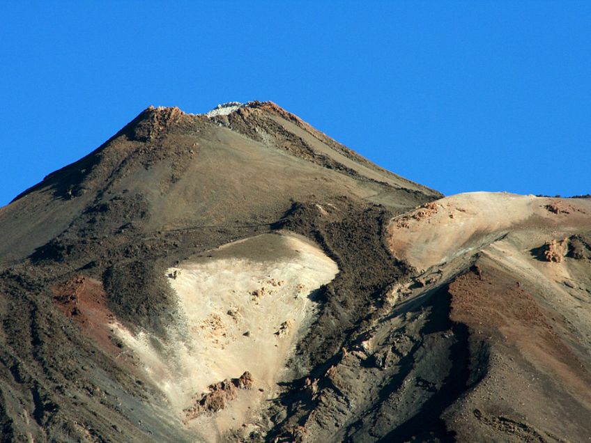 Team of researchers from University of Applied Sciences Hamburg brings primeval microbes from the depths of the earth to life