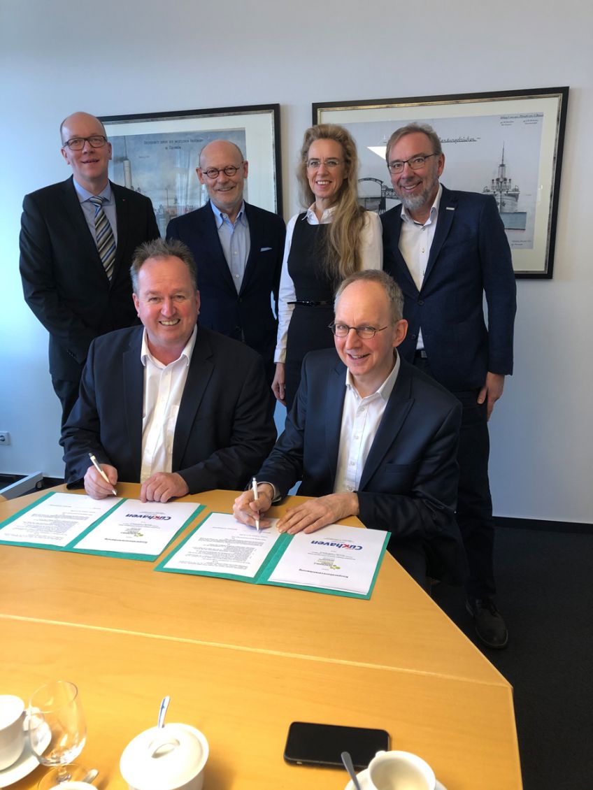 Hamburg und Cuxhaven machen gemeinsame Sache