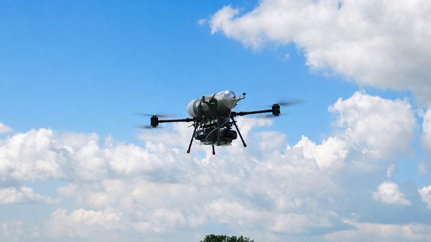 ZAL gelingt Erstflug mit Flüssigwasserstoff-Drohne