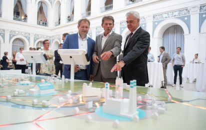 Einblicke in das Energiesystem der Zukunft Start der NEW 4.0 Roadshow