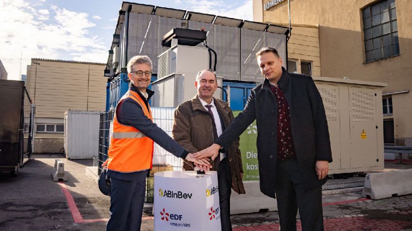 Zur dezentralen Speicherung von Strom: EDF Renewables Deutschland und AB InBev nehmen in München weiteren Batteriespeicher in Betrieb