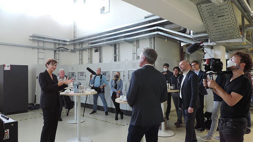 Forschungsministerin besucht Energie-Campus
