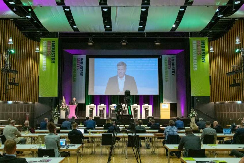 Konferenz "Industry meets Renewables"
