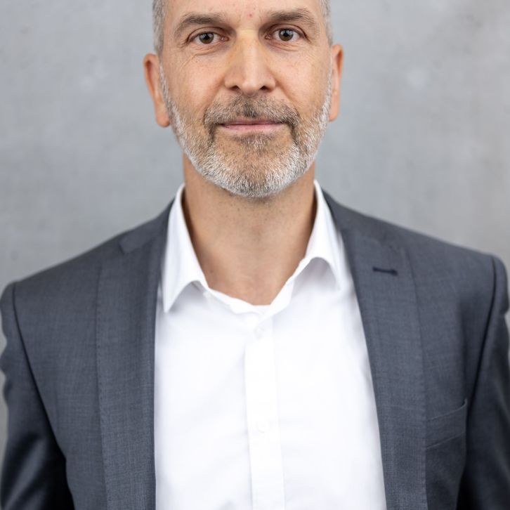 Prof. Peter Dalhoff