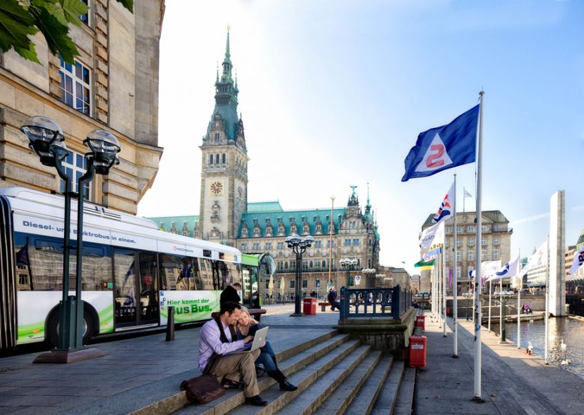 Current emobility trends in the metropolitan region of Hamburg