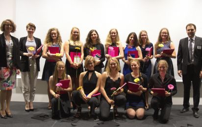 13 angehende Ingenieurinnen beenden erfolgreich ihr Pro Technicale Jahr