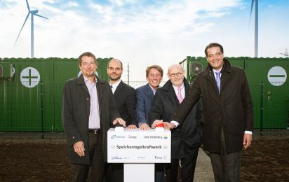 Senator Westhagemann dedicates storage control power plant at Curslack wind farm