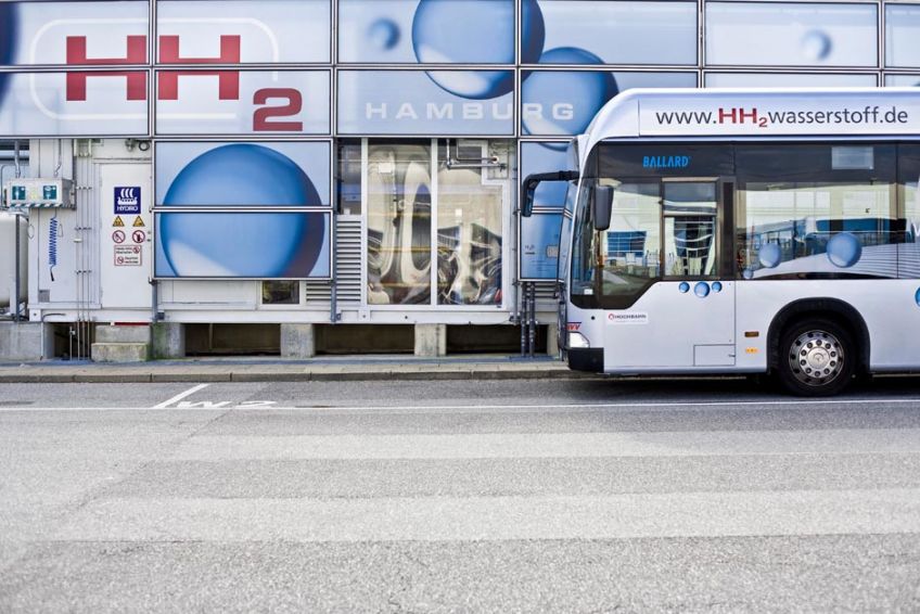 Wichtige Zukunftstechnologie: 9 von 10 Unternehmen in der Erneuerbaren Energiewirtschaft setzen auf Wasserstoff