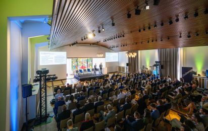 RECHARGE Wind Power Summit 2025 feiert Deutschland Premiere